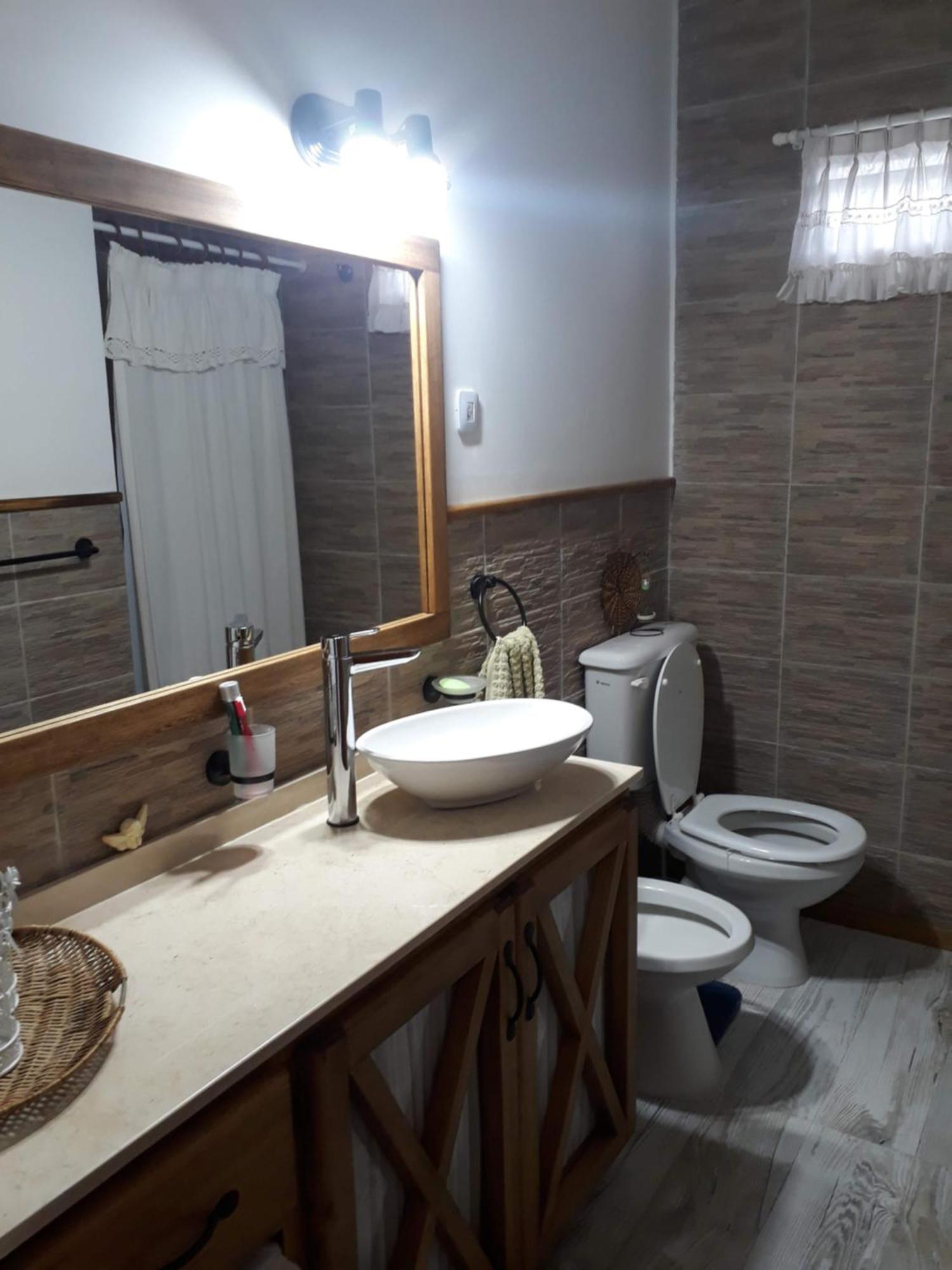 Nel'S Casa Hostel A 15 Minutos De Aeropuerto Ezeiza Monte Grande Dış mekan fotoğraf